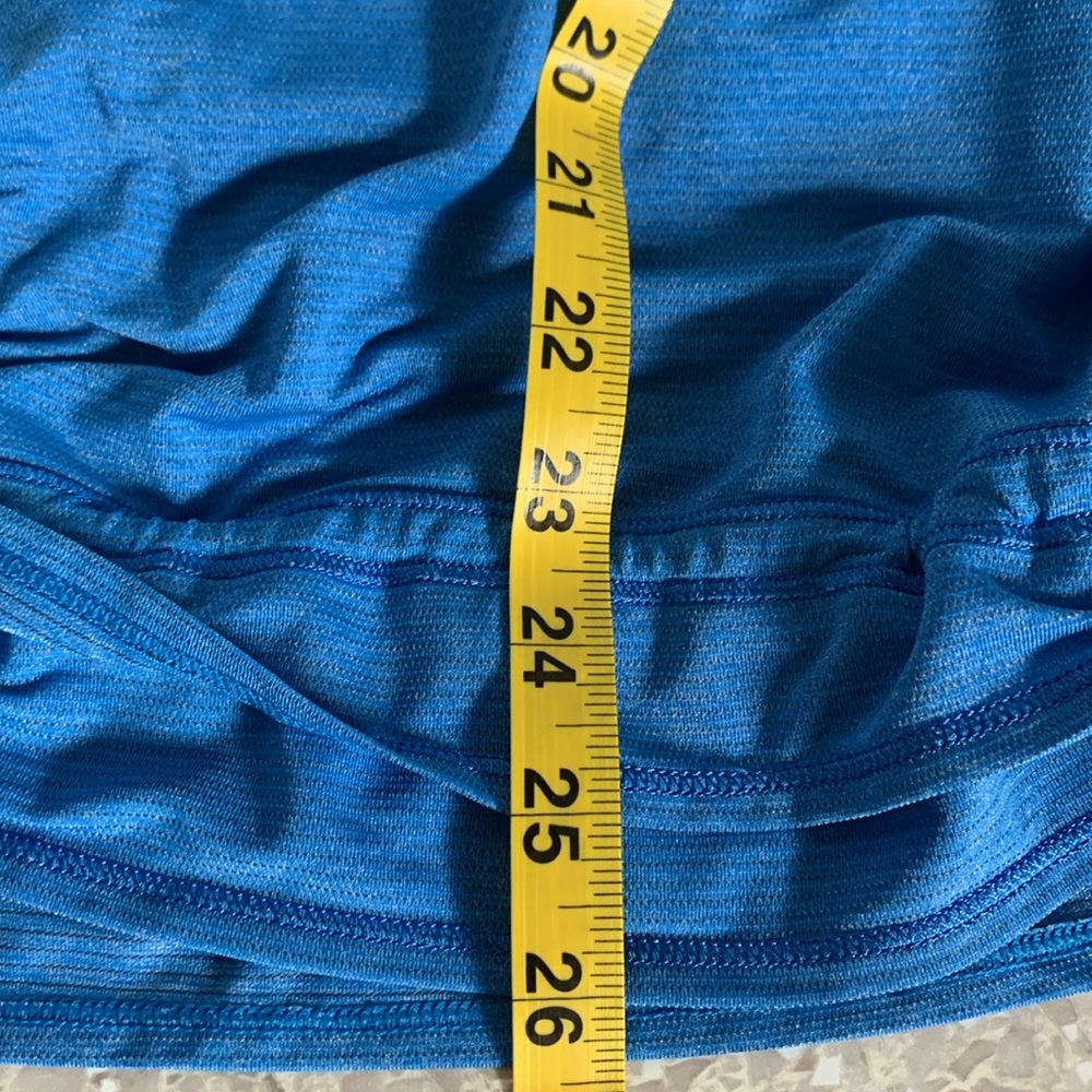Lululemon Run Back On Track Tank Laceoflage Blue Women’s Size 10 - Picture 8 of 10
